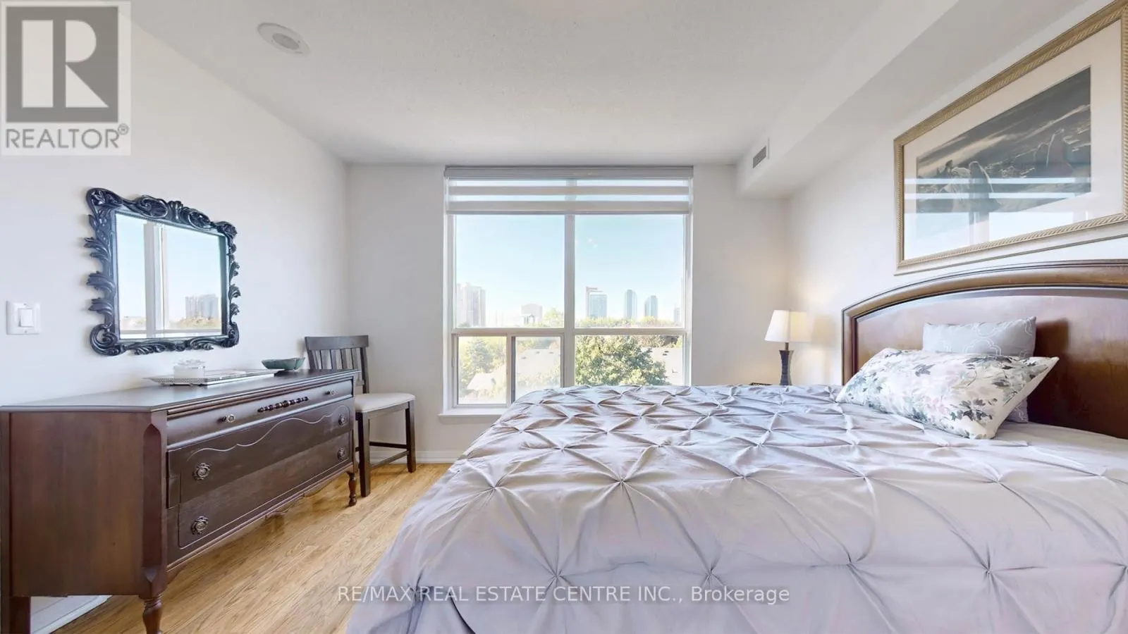505 - 220 FORUM DRIVE