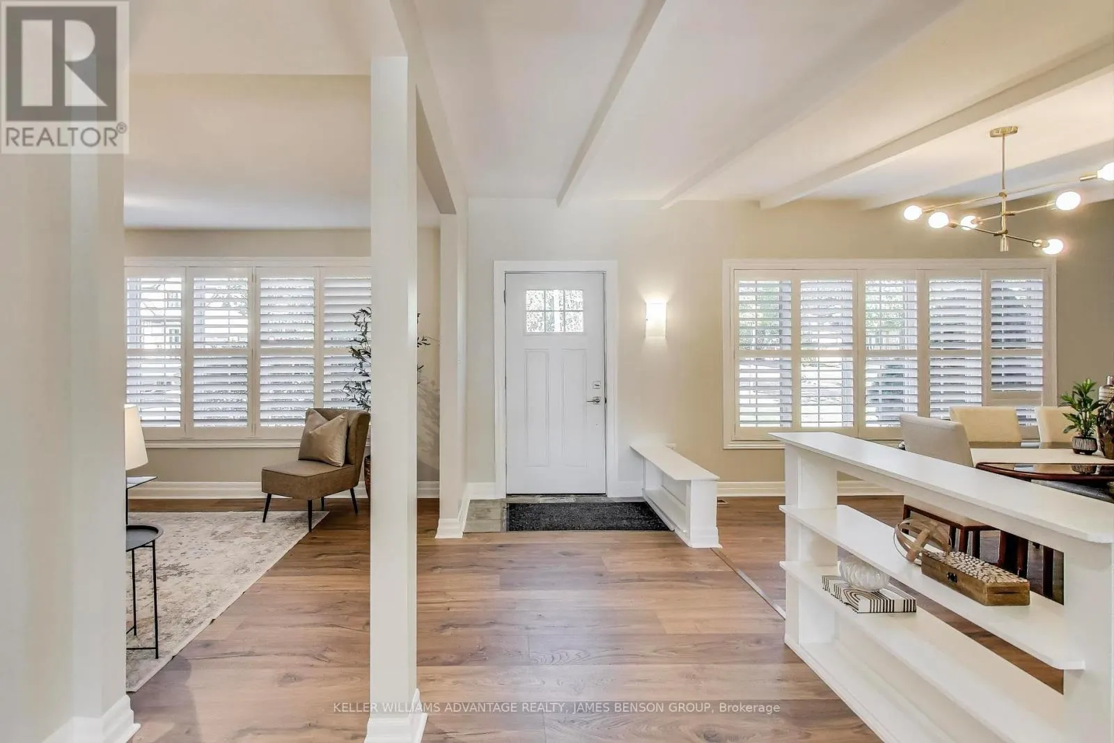 1188 MINEOLA GARDENS
