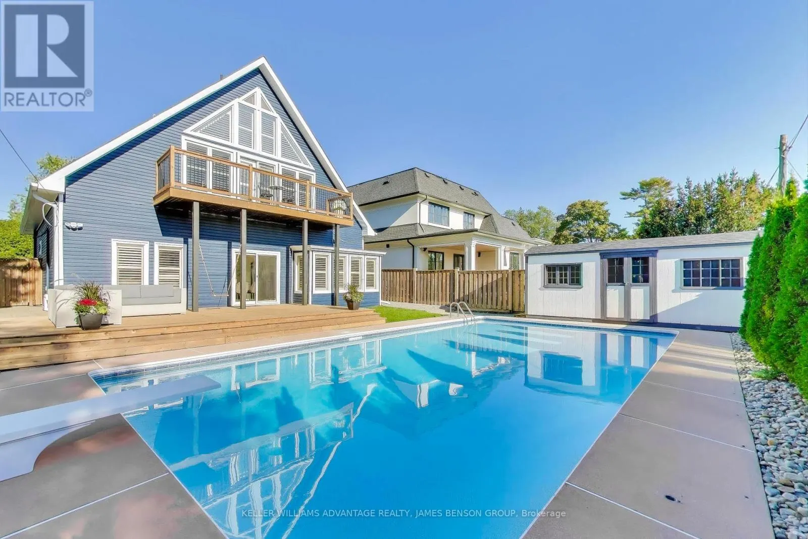 1188 MINEOLA GARDENS