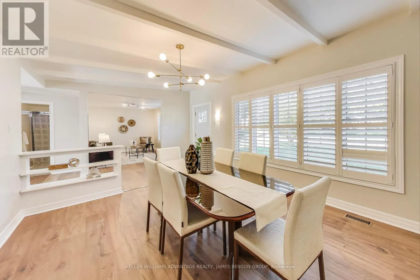 1188 MINEOLA GARDENS
