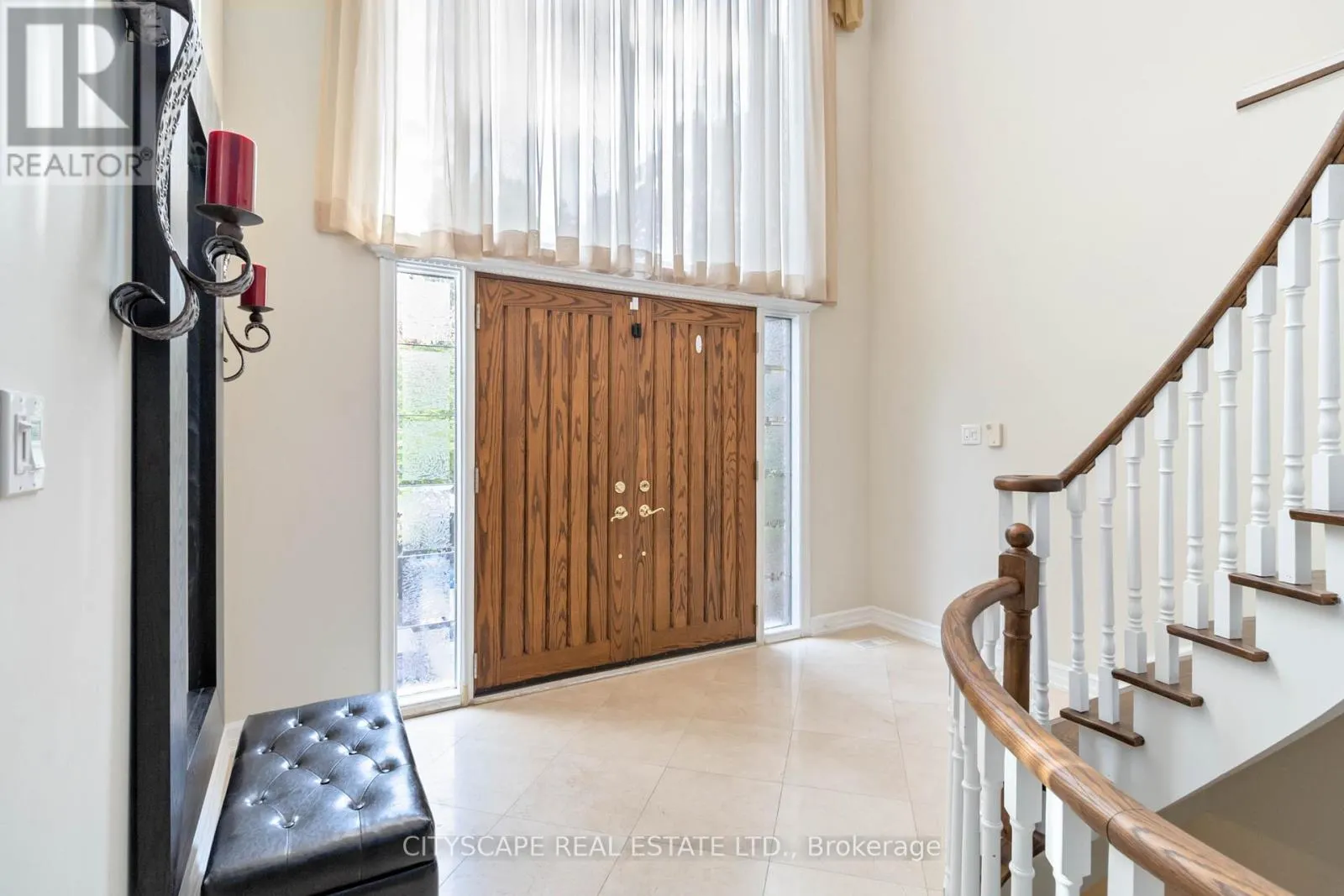 1836 FRIAR TUCK COURT