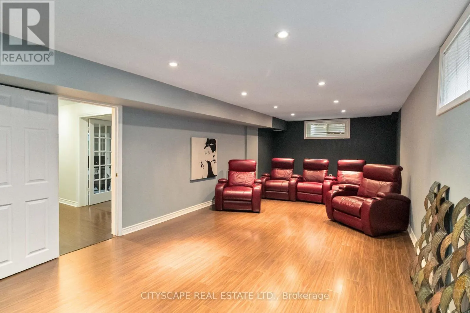 1836 FRIAR TUCK COURT