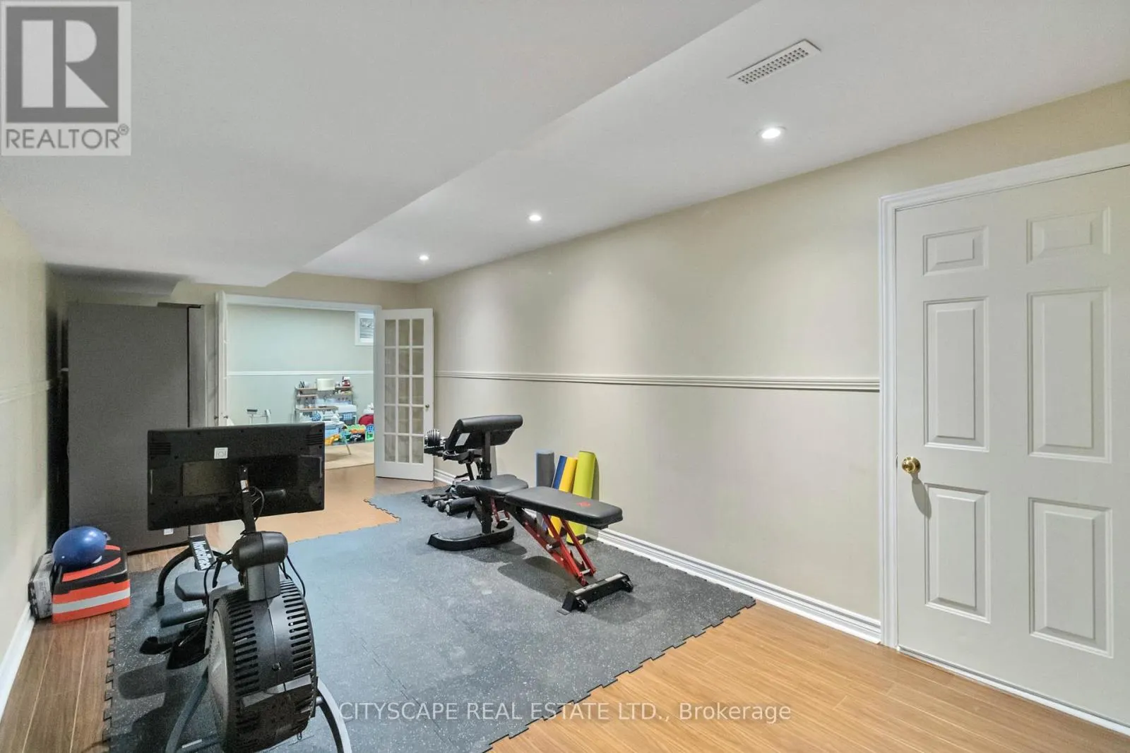1836 FRIAR TUCK COURT