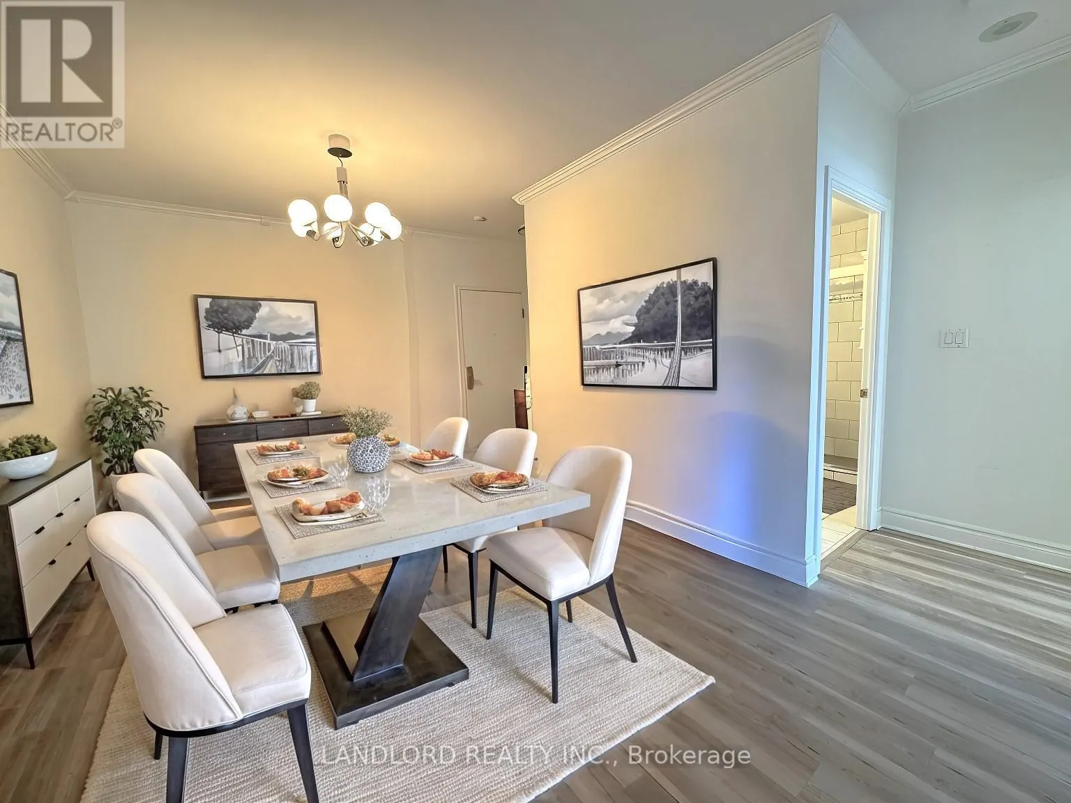 402 - 1 LOMOND DRIVE