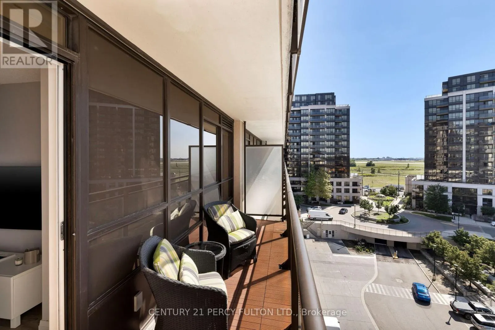801 - 1 DE BOERS DRIVE