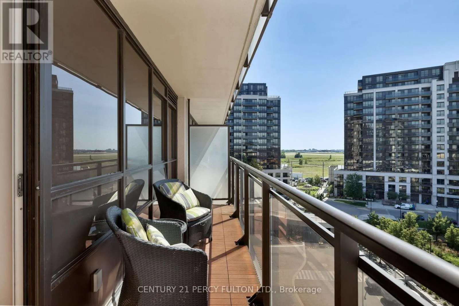 801 - 1 DE BOERS DRIVE