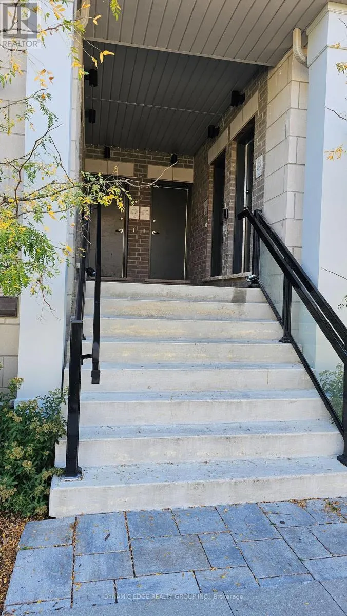 407 - 70 HALLIFORD PLACE