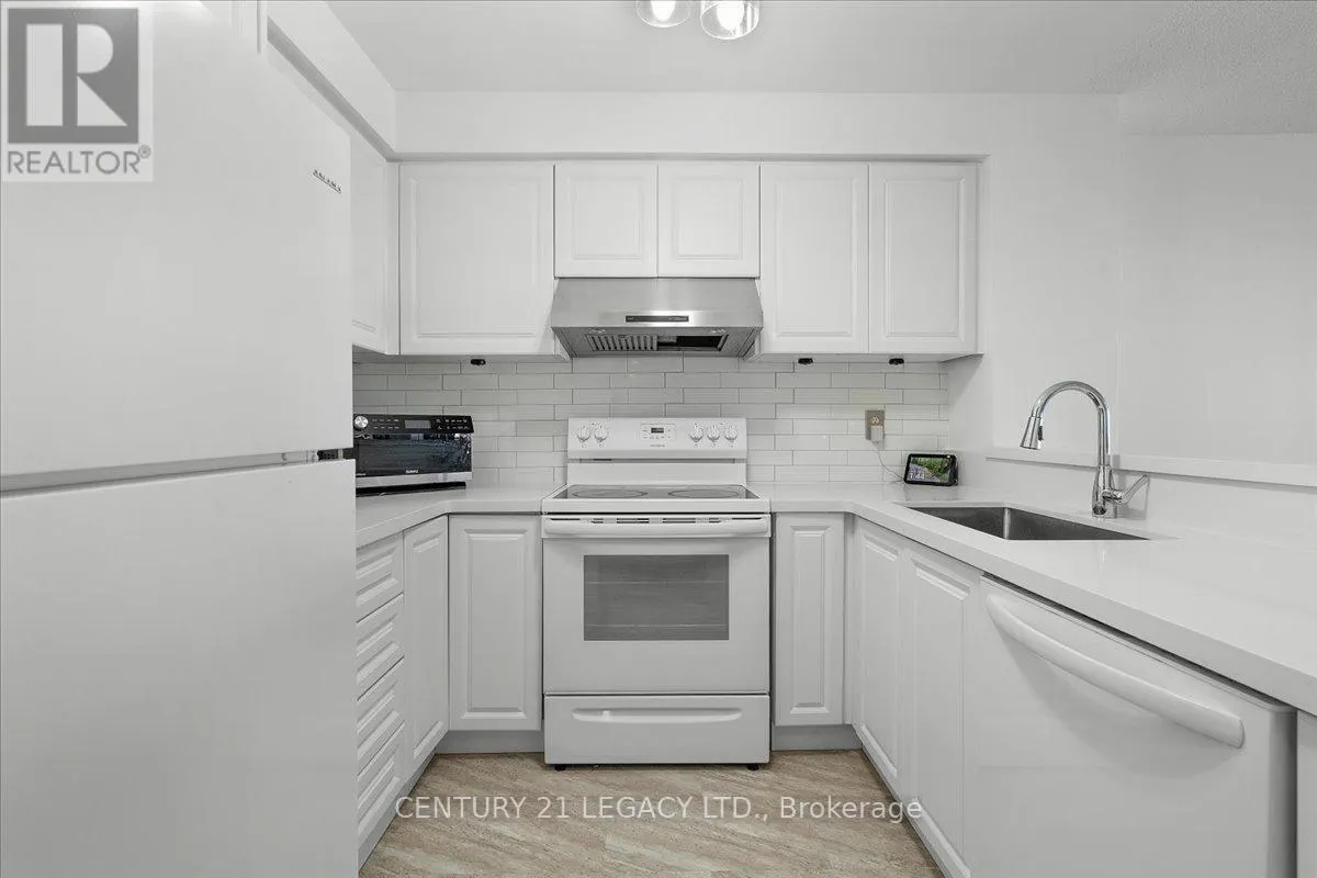 1207 - 2269 LAKE SHORE BOULEVARD W