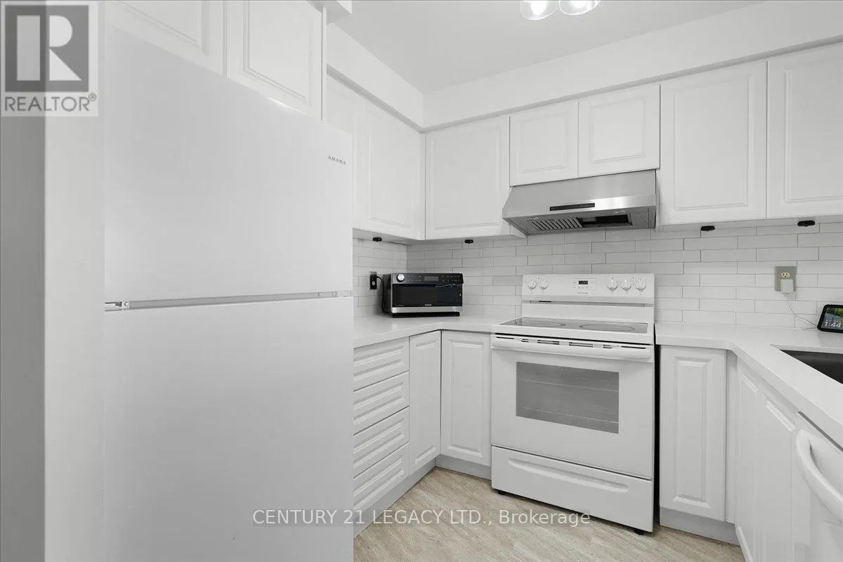 1207 - 2269 LAKE SHORE BOULEVARD W