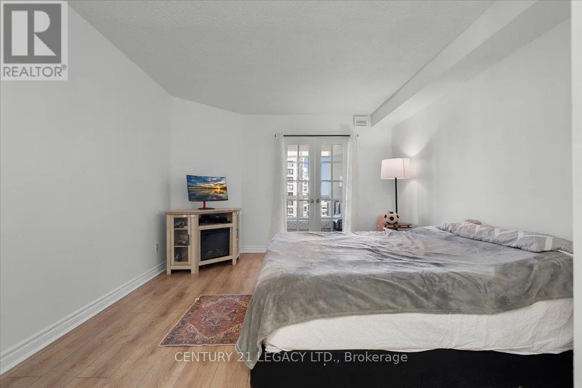 1207 - 2269 LAKE SHORE BOULEVARD W