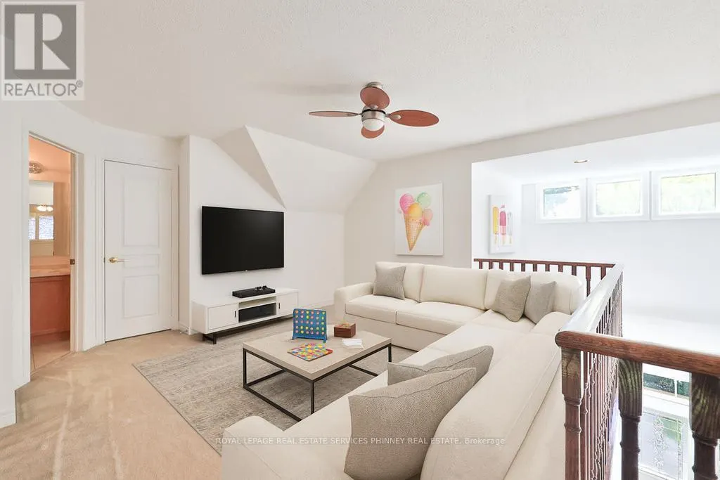 27 - 2165 STAVEBANK ROAD