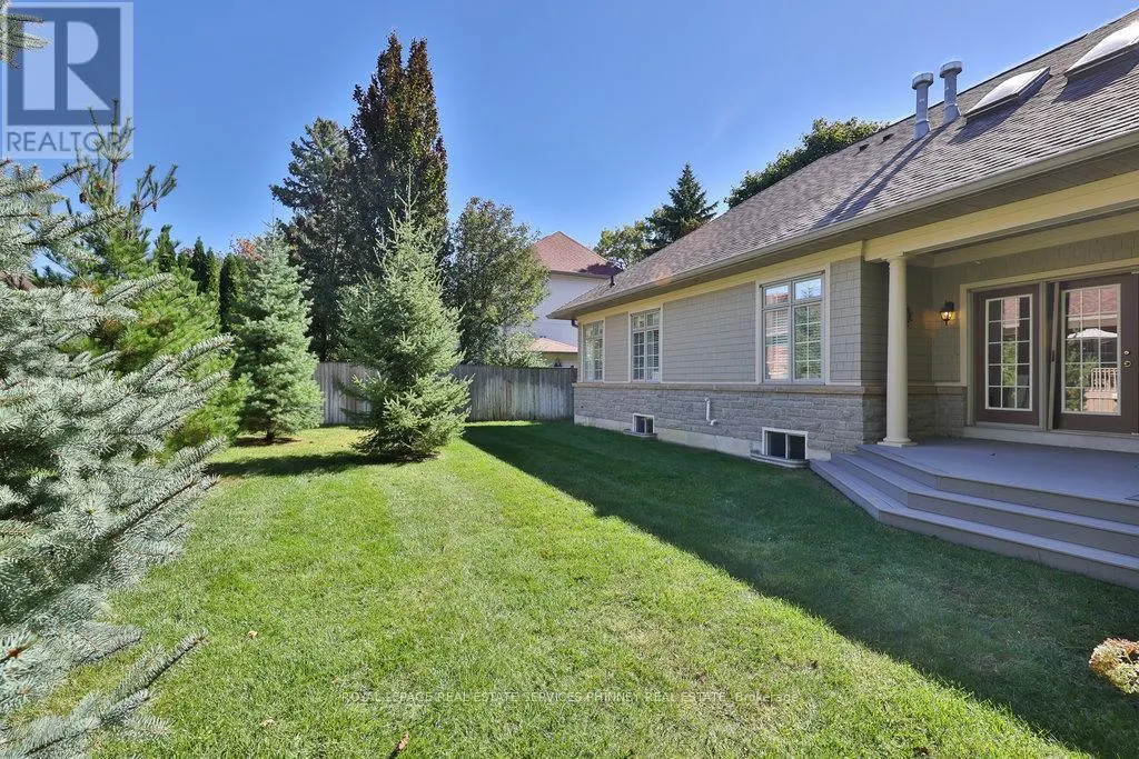 27 - 2165 STAVEBANK ROAD