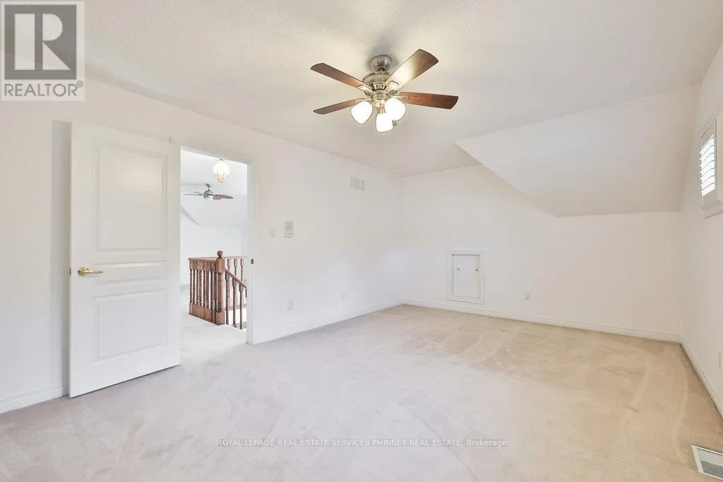 27 - 2165 STAVEBANK ROAD