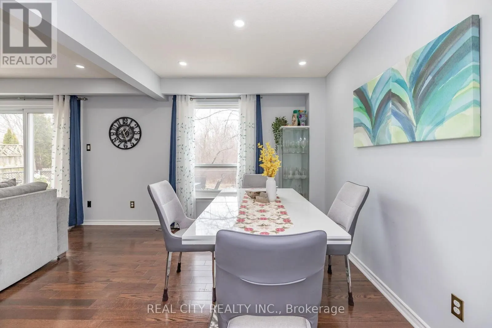 70 MAJESTIC CRESCENT
