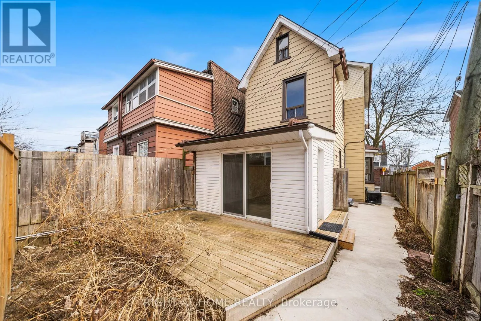134 MILLICENT STREET