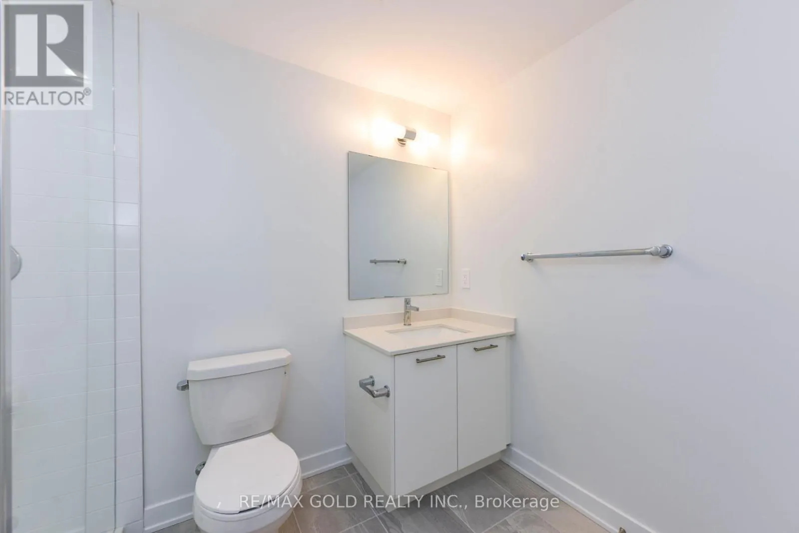 407 - 1440 CLARRIAGE COURT