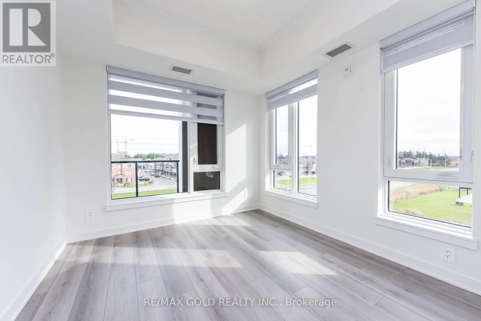 407 - 1440 CLARRIAGE COURT