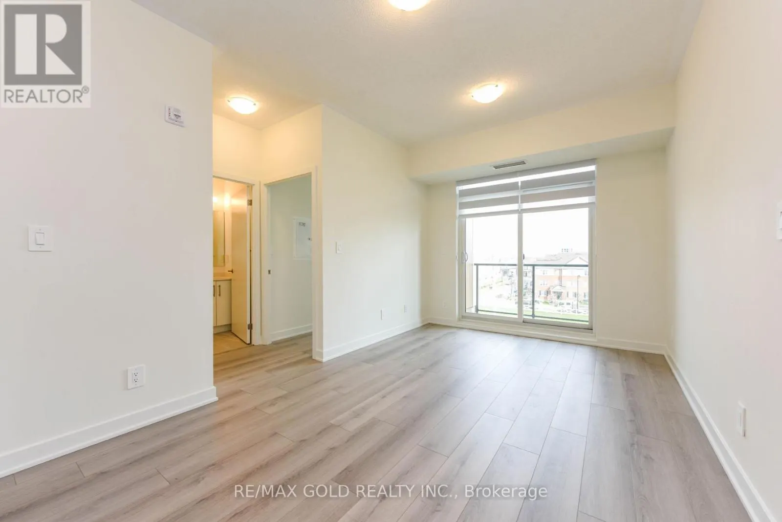 407 - 1440 CLARRIAGE COURT