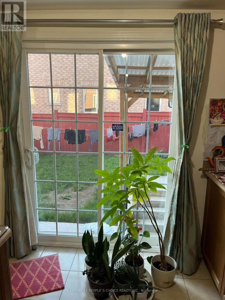 UPPER - 14 BERSAN TERRACE