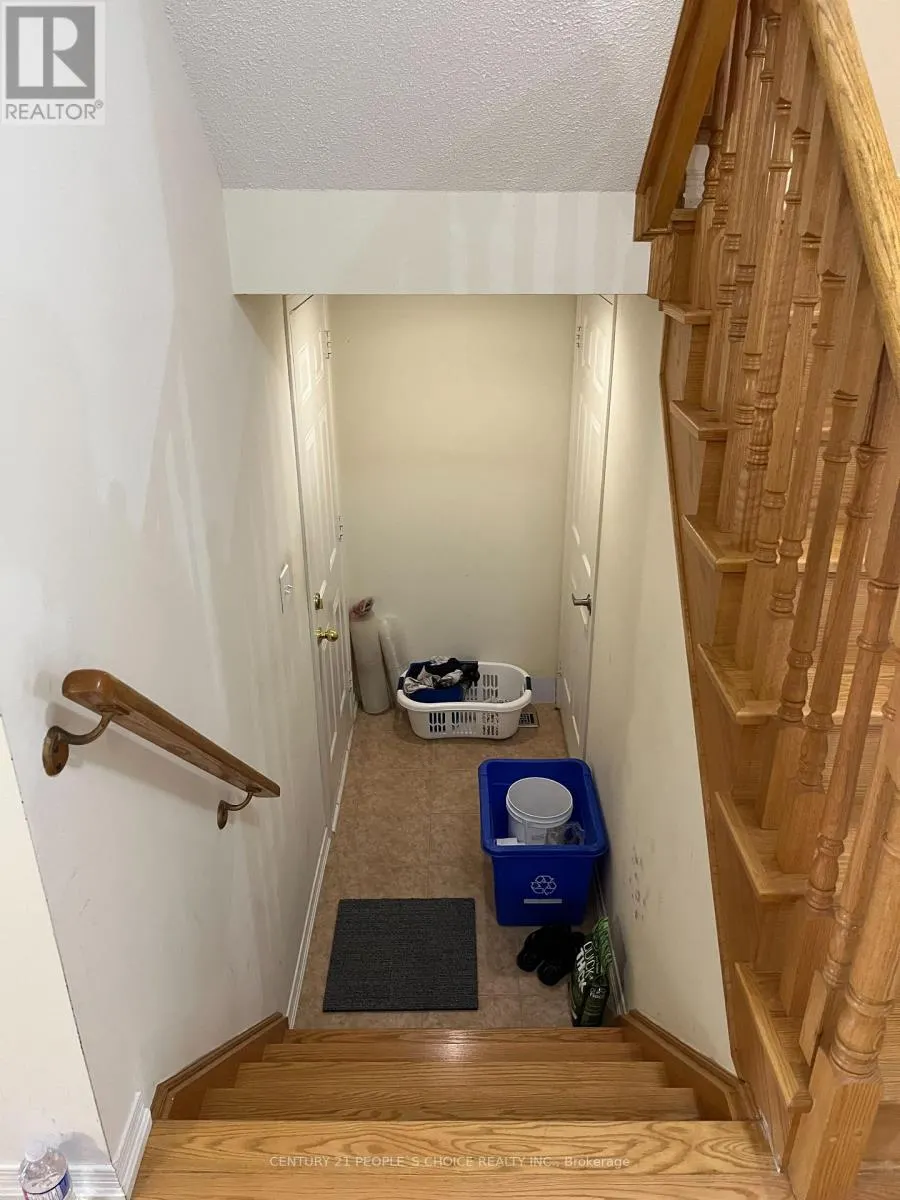 UPPER - 14 BERSAN TERRACE