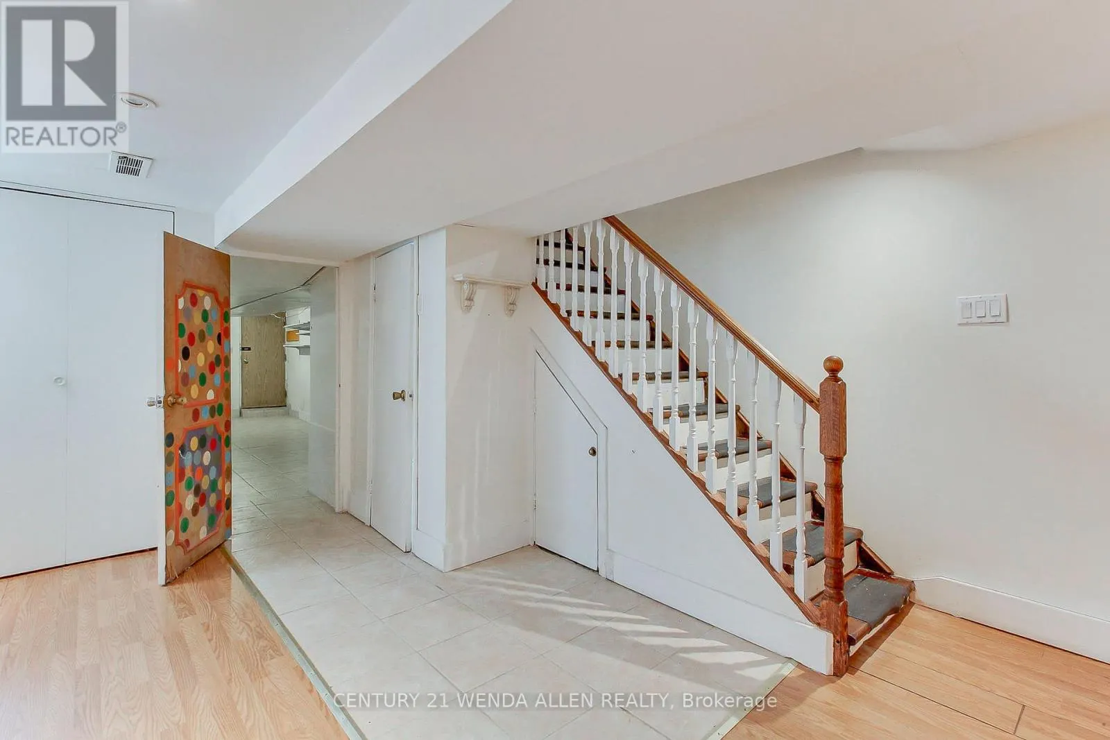729 DUPONT STREET