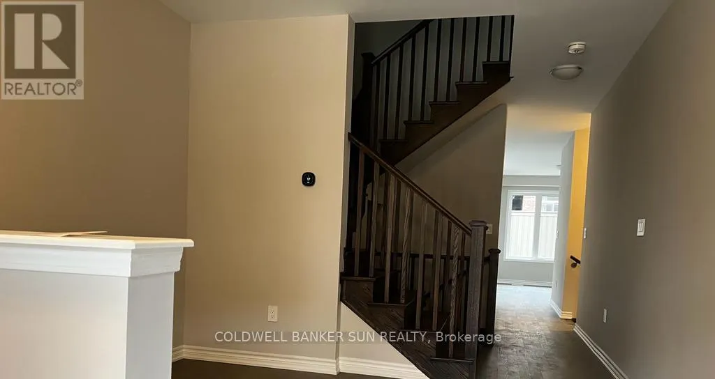 22 KEPPEL CIRCLE