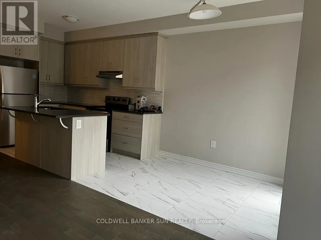 22 KEPPEL CIRCLE
