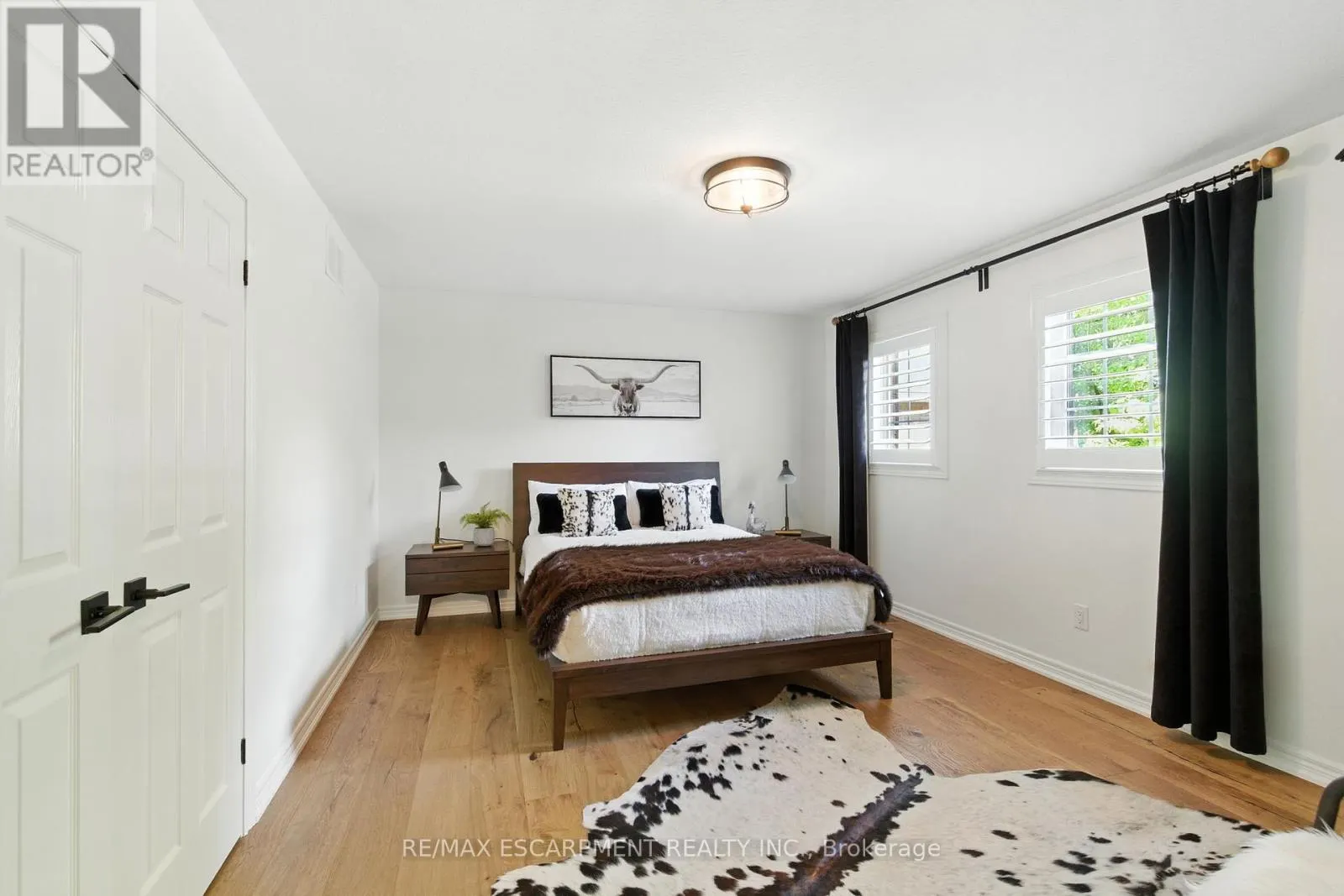 587 SANDCHERRY DRIVE