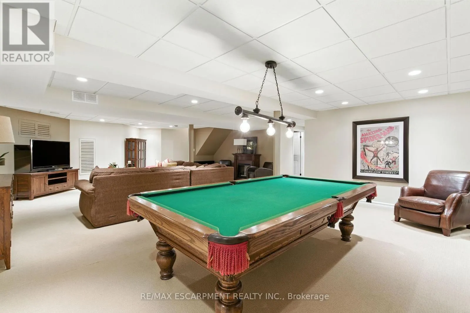 587 SANDCHERRY DRIVE