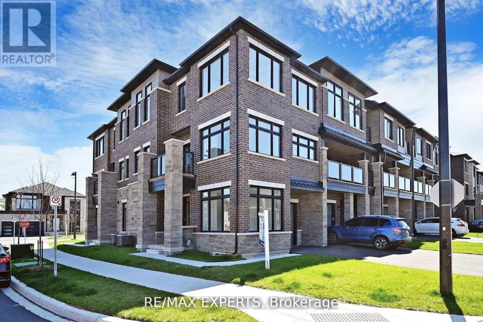1537 MOONSEED PLACE