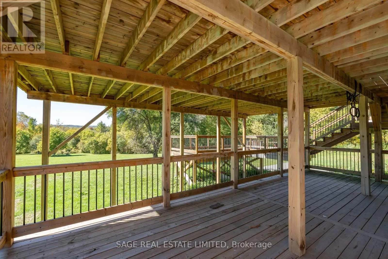 FARM HOUSE SUITE - 15724 HURONTARIO STREET