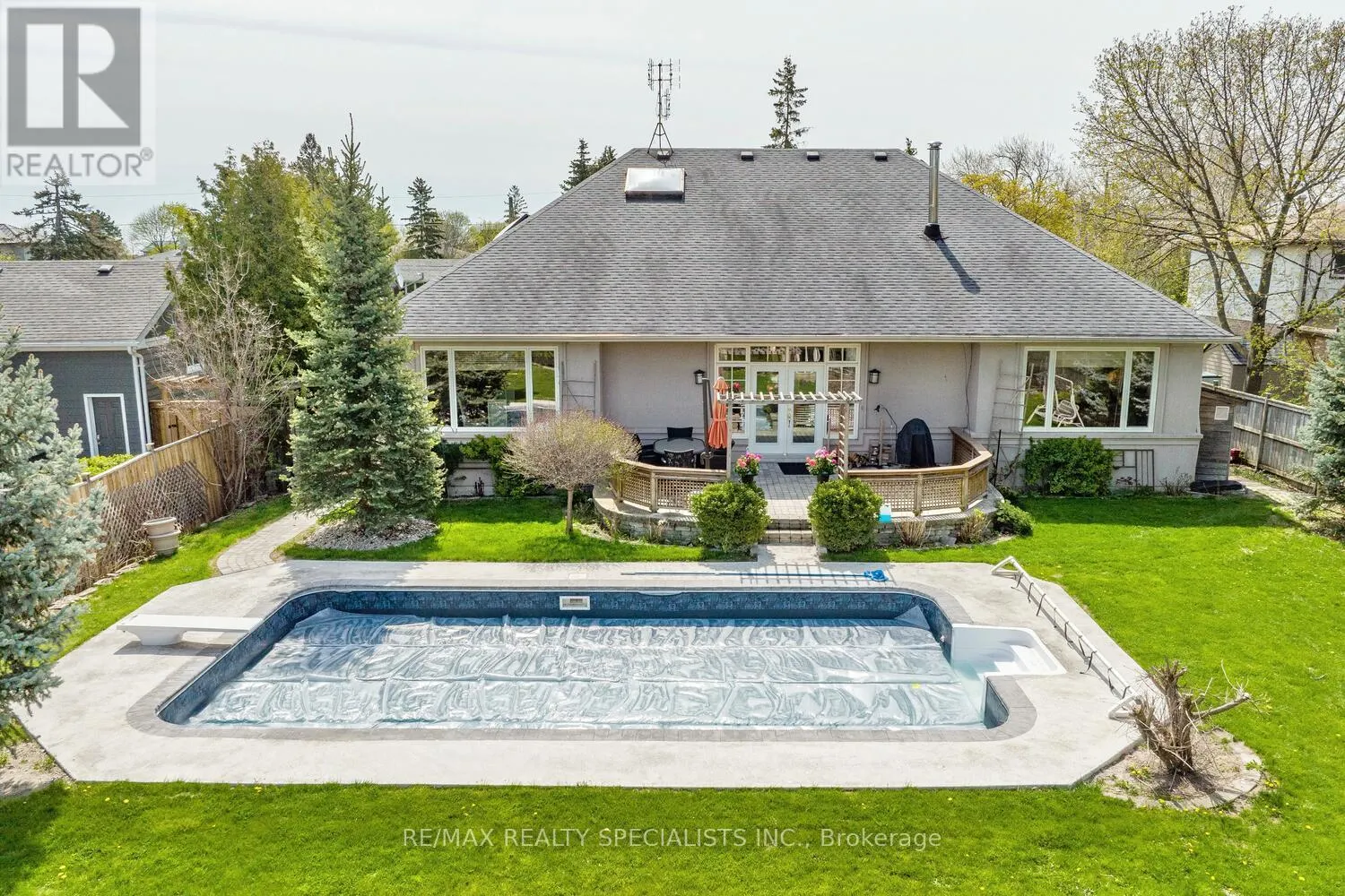 2141 FOWLER LANE