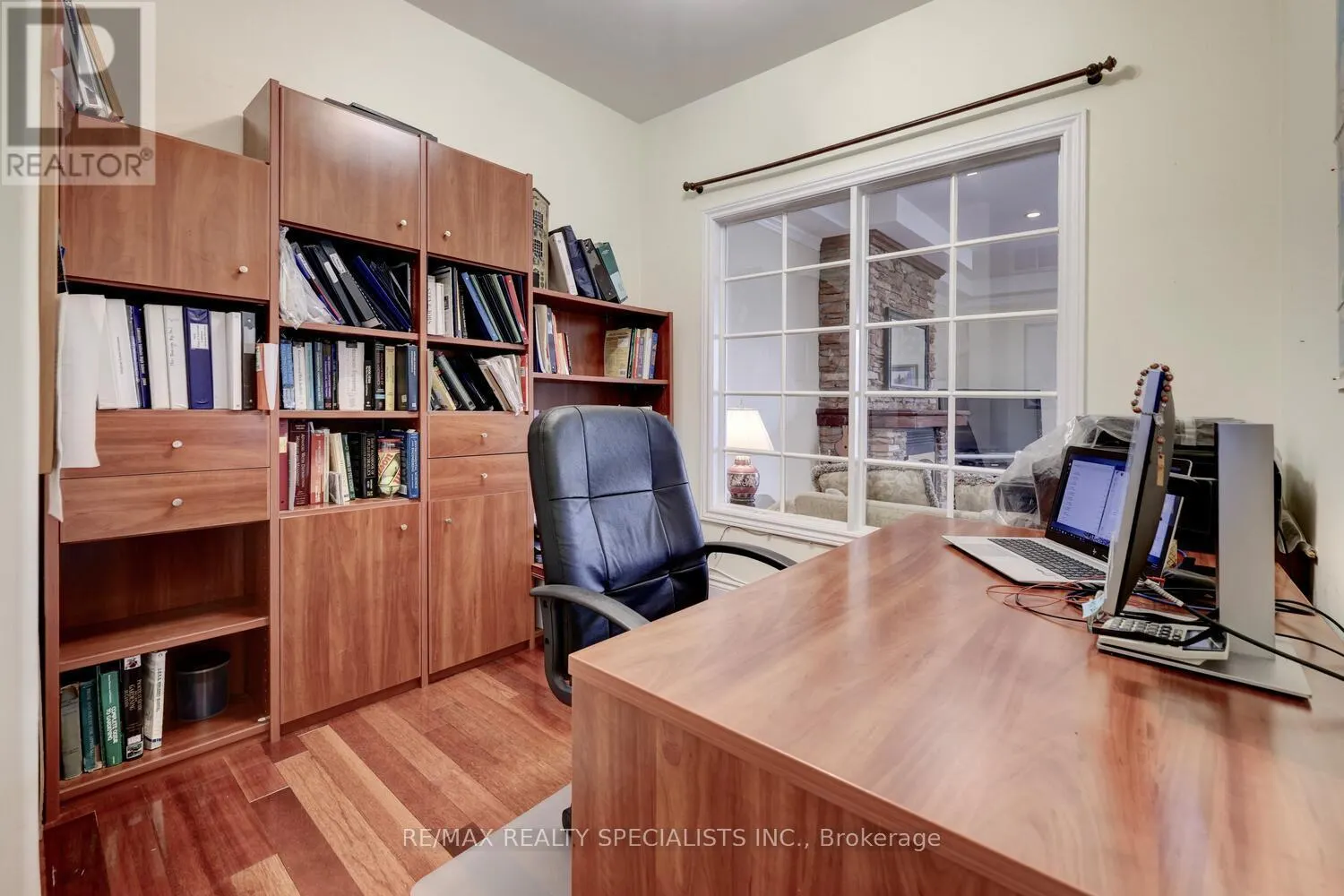 2141 FOWLER LANE