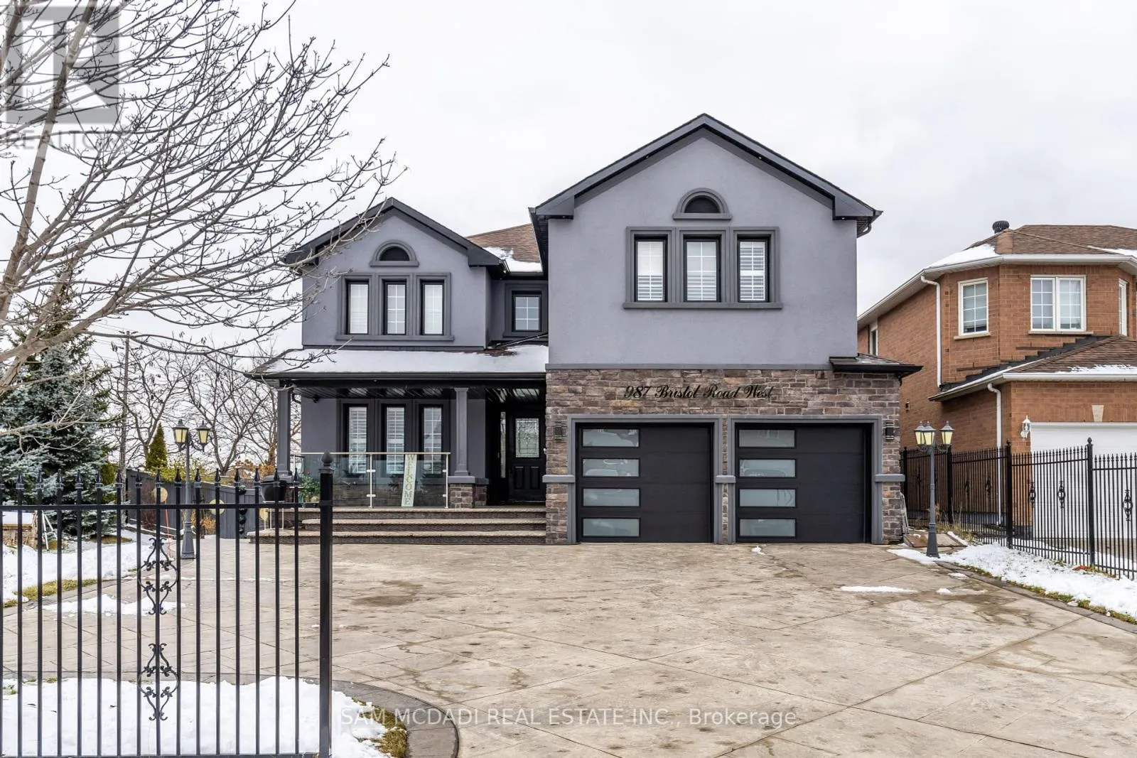 BSMT - 987 BRISTOL ROAD W