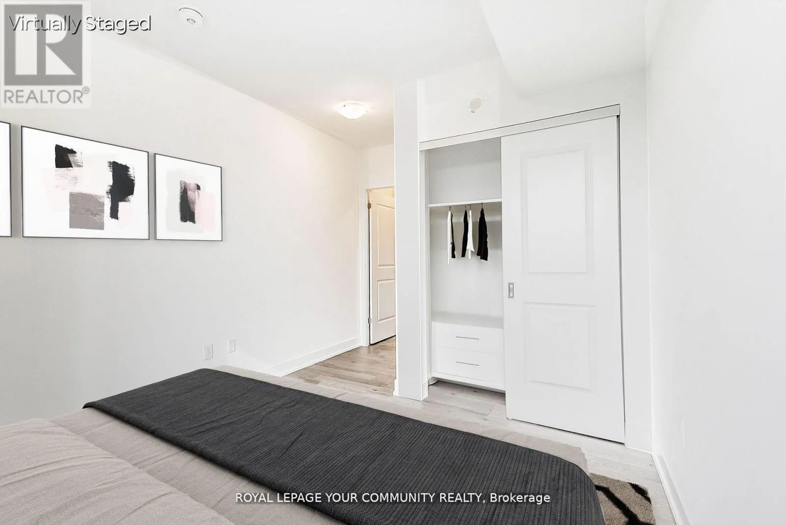 1202 - 1063 DOUGLAS MCCURDY COMM CIRCLE