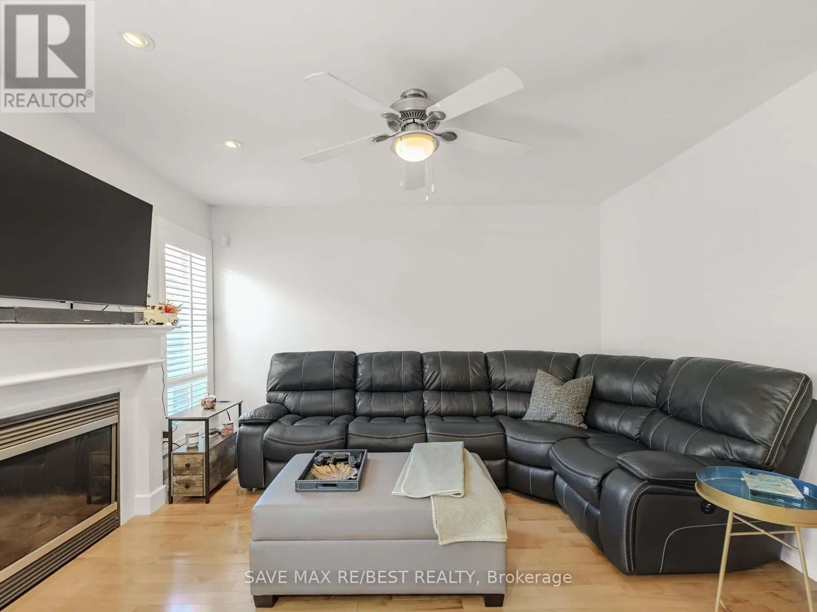 4057 DONNIC DRIVE