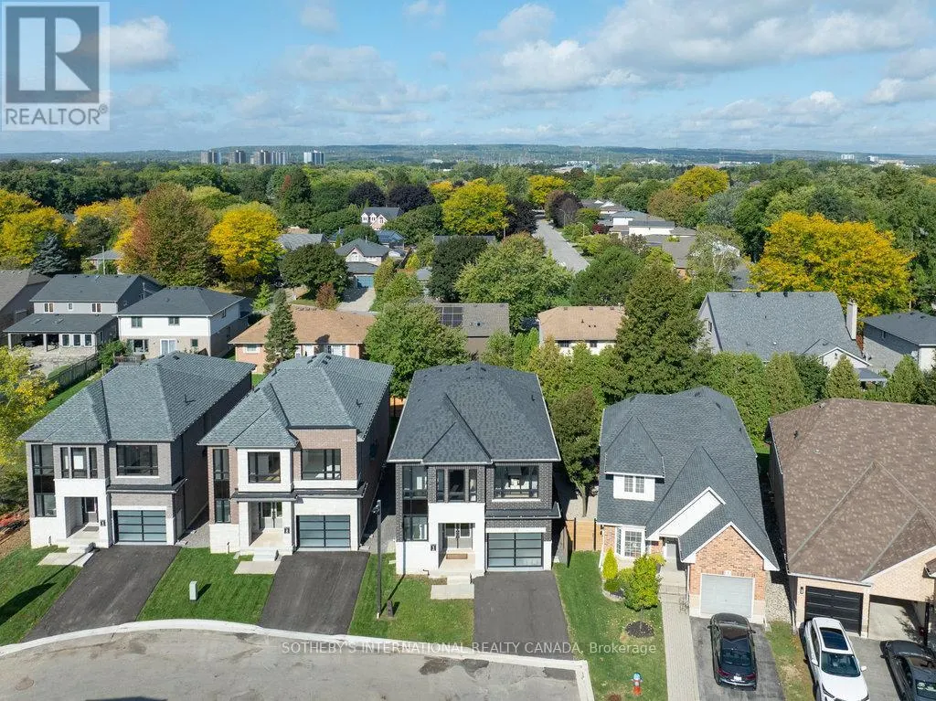 518 MARKAY COMMON