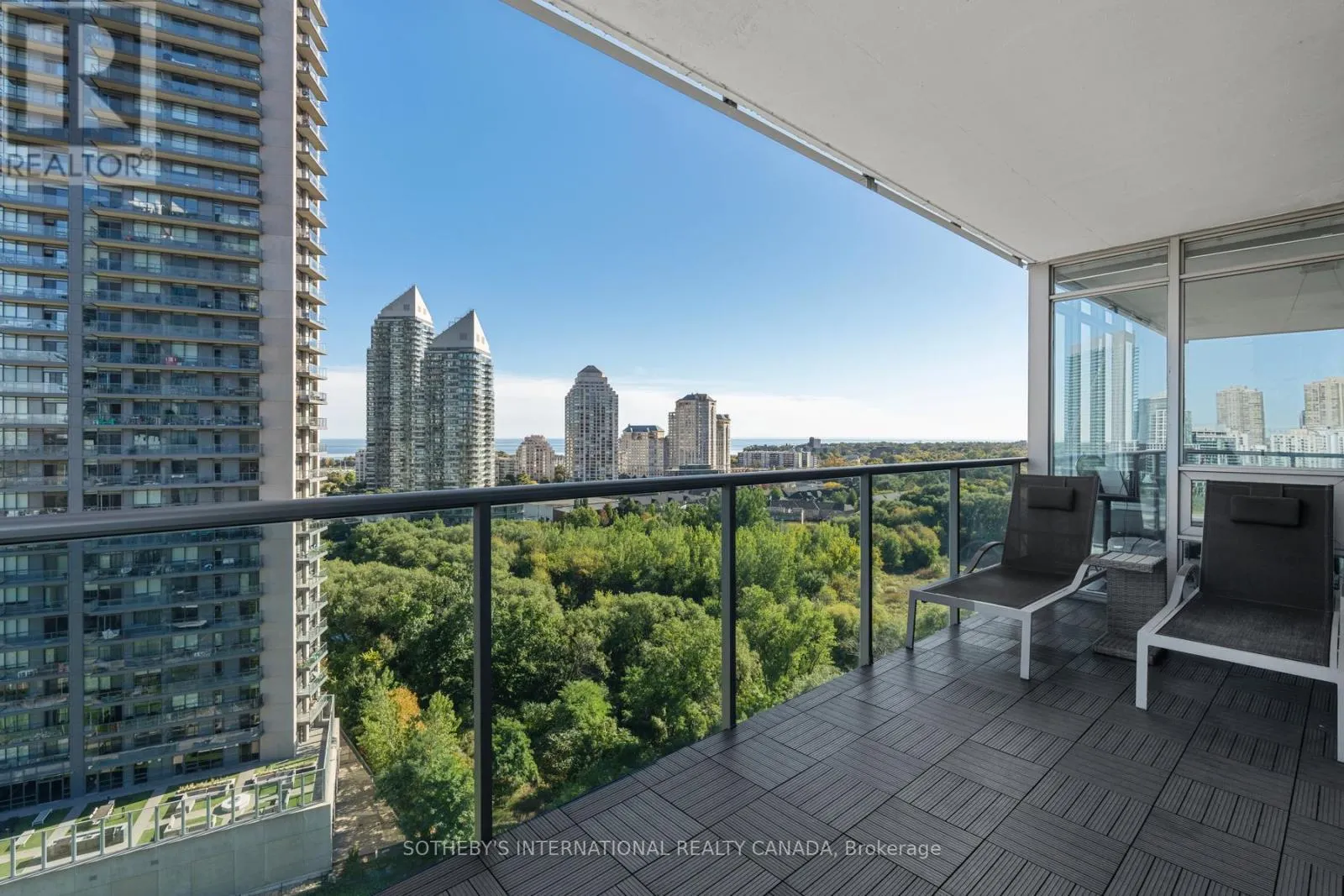1608 - 88 PARK LAWN ROAD