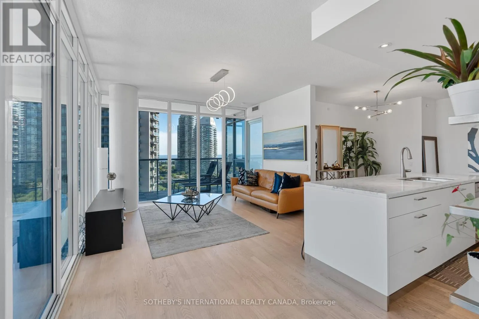 1608 - 88 PARK LAWN ROAD
