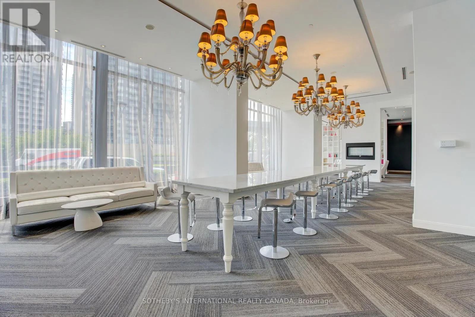 1608 - 88 PARK LAWN ROAD