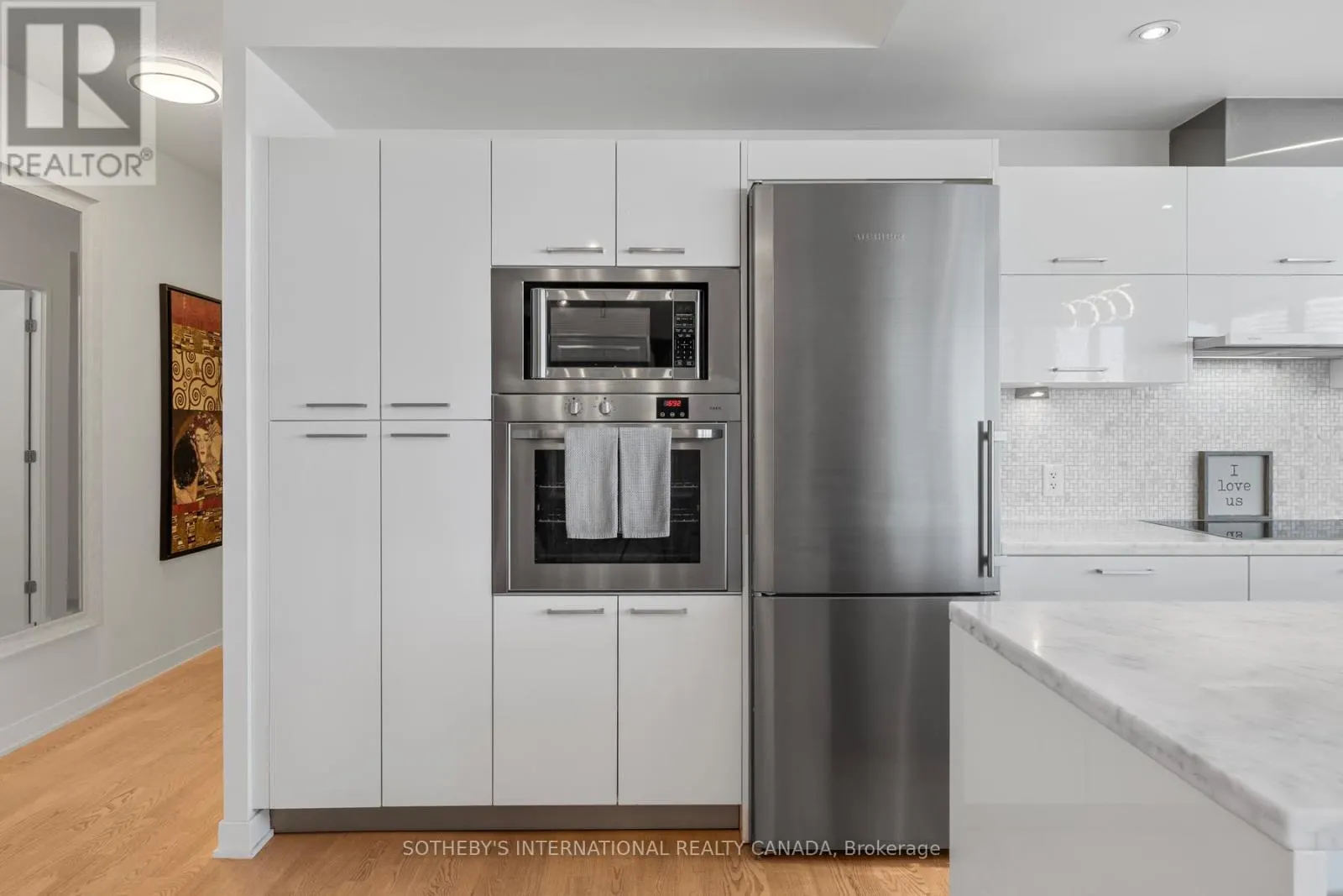 1608 - 88 PARK LAWN ROAD