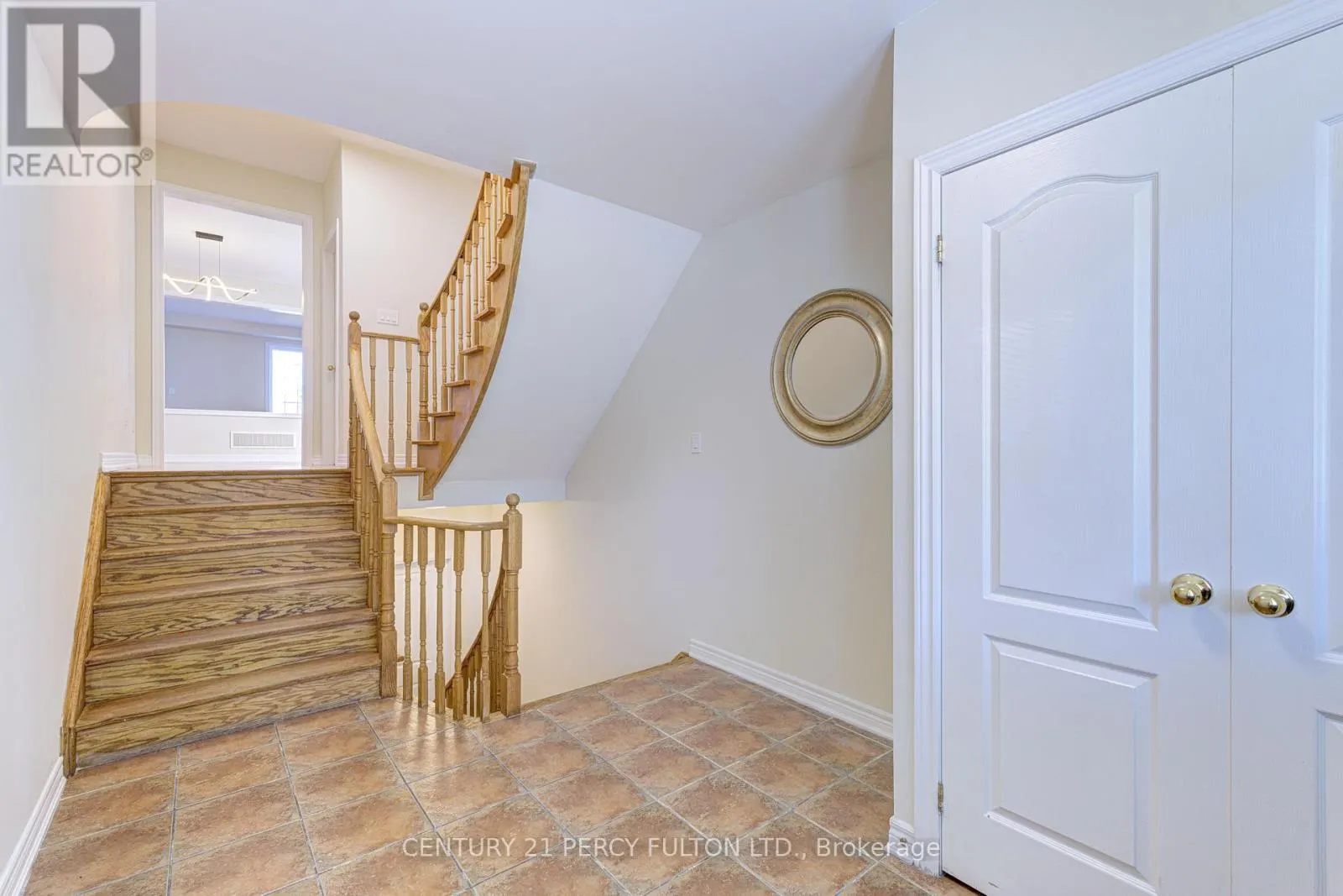 1078 TUPPER DRIVE
