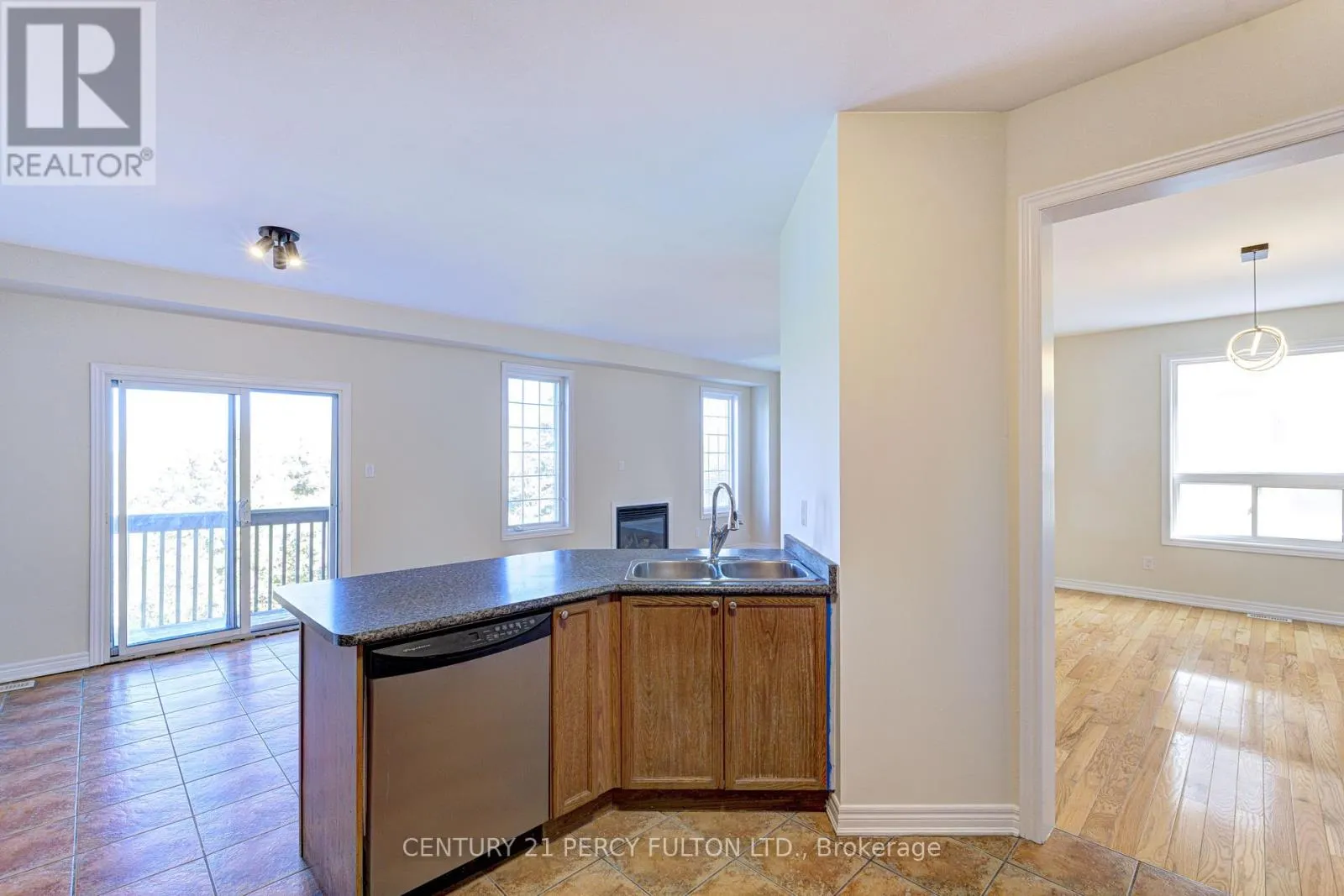 1078 TUPPER DRIVE