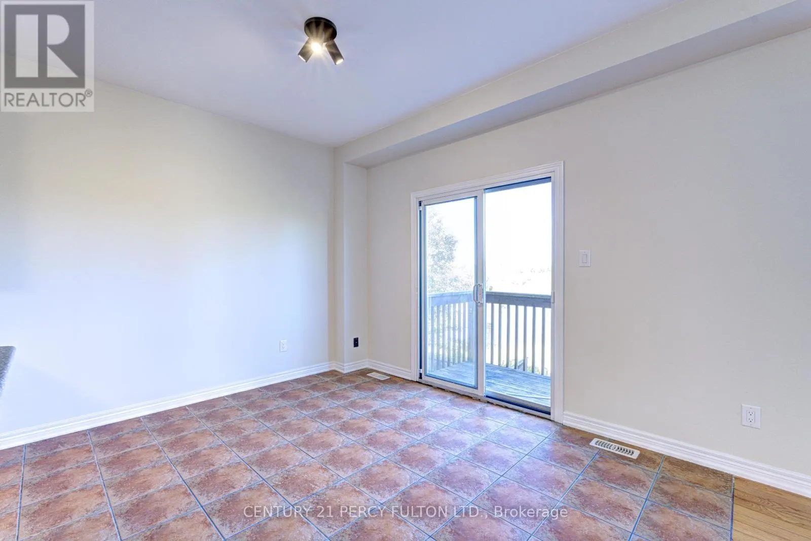 1078 TUPPER DRIVE