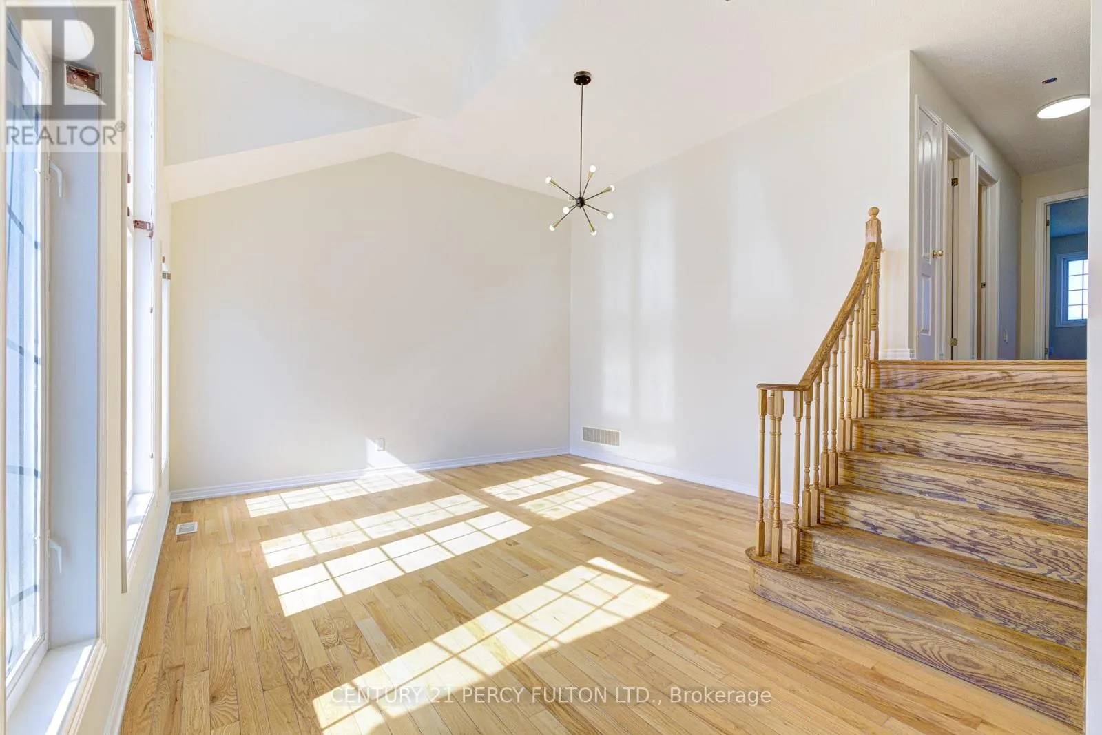 1078 TUPPER DRIVE