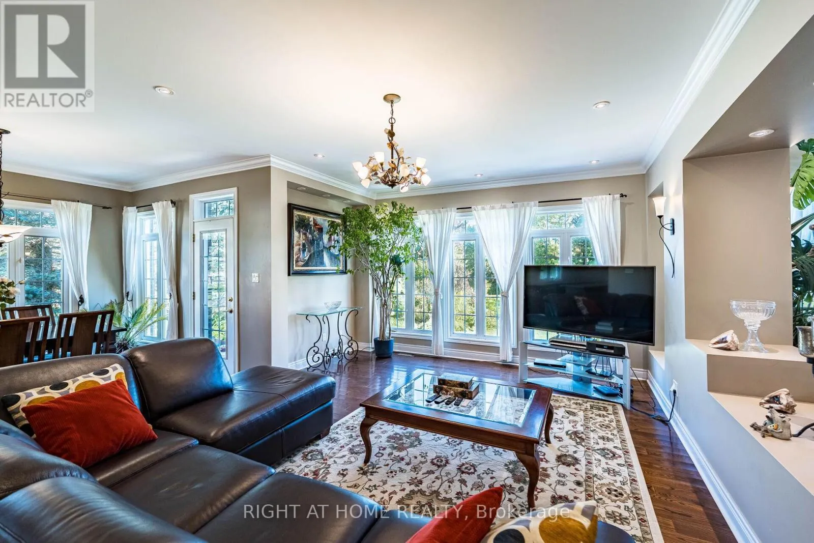 11150 MENZIES COURT