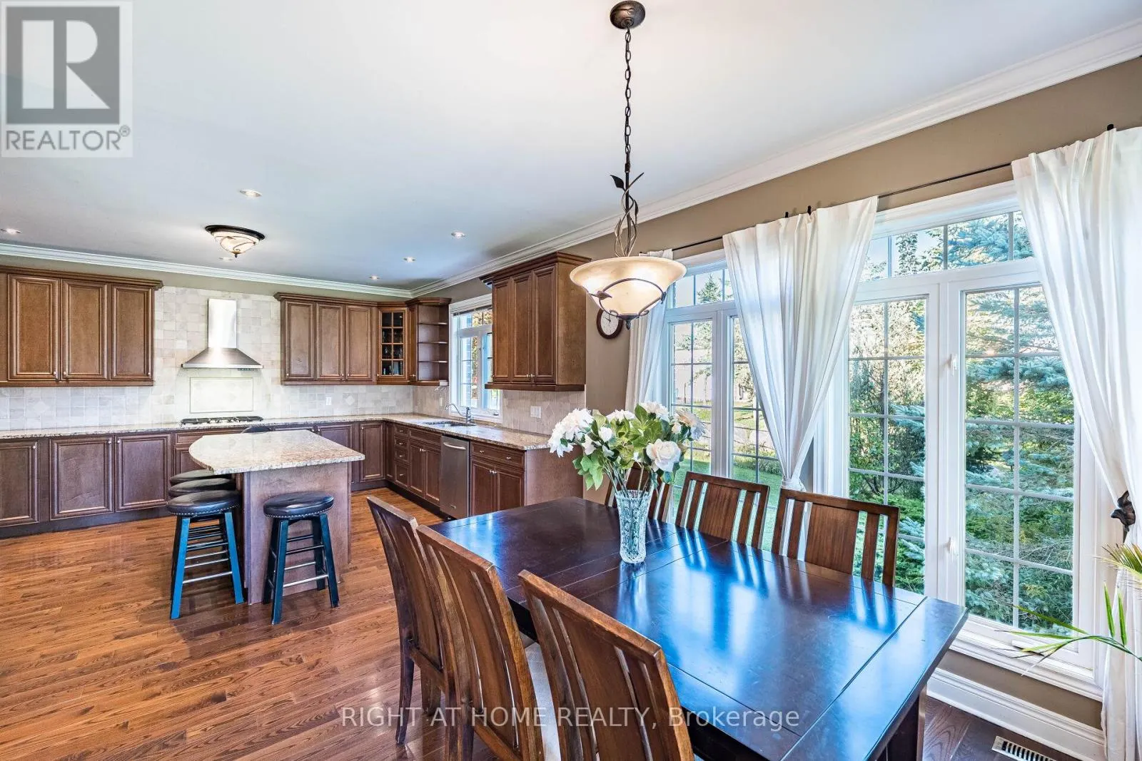 11150 MENZIES COURT