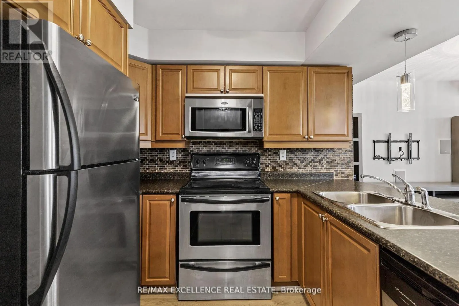 29 - 2614 DASHWOOD DRIVE