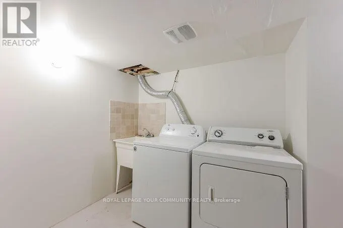 LOWER UNIT - 128 WATSONBROOK DRIVE