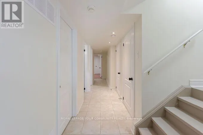 LOWER UNIT - 128 WATSONBROOK DRIVE